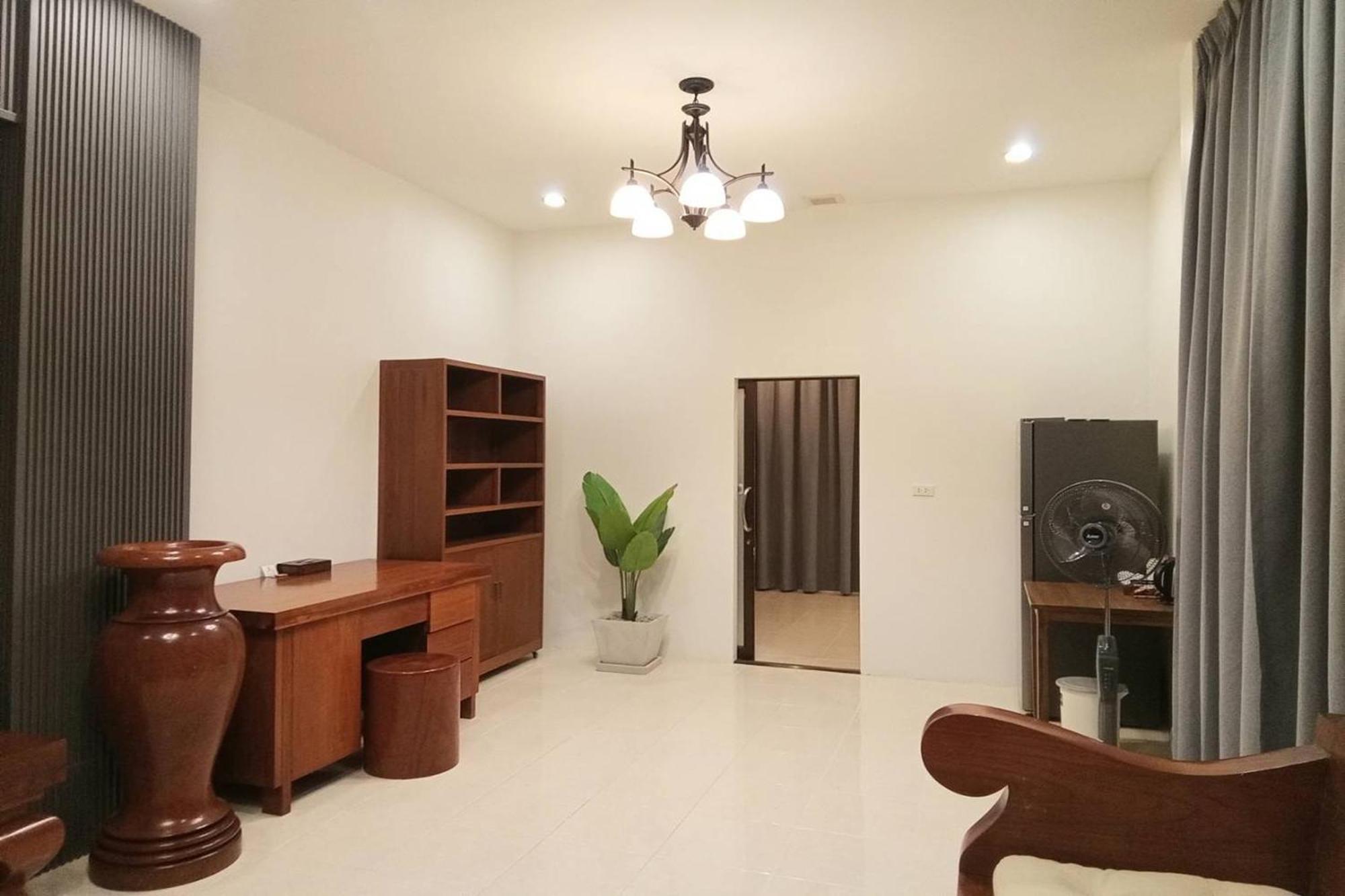 Sanaepatan Home Resort - เสน่ห์ป่าตาล โฮม รีสอร์ต Ban Buak Khang 외부 사진