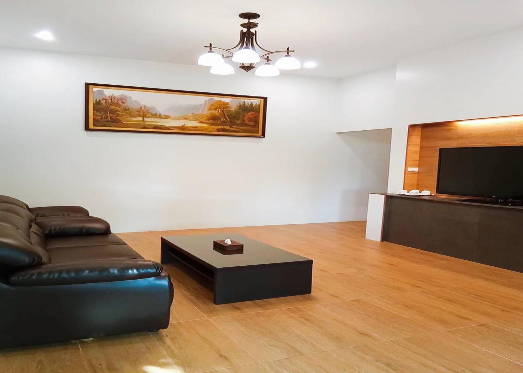 Sanaepatan Home Resort - เสน่ห์ป่าตาล โฮม รีสอร์ต Ban Buak Khang 외부 사진